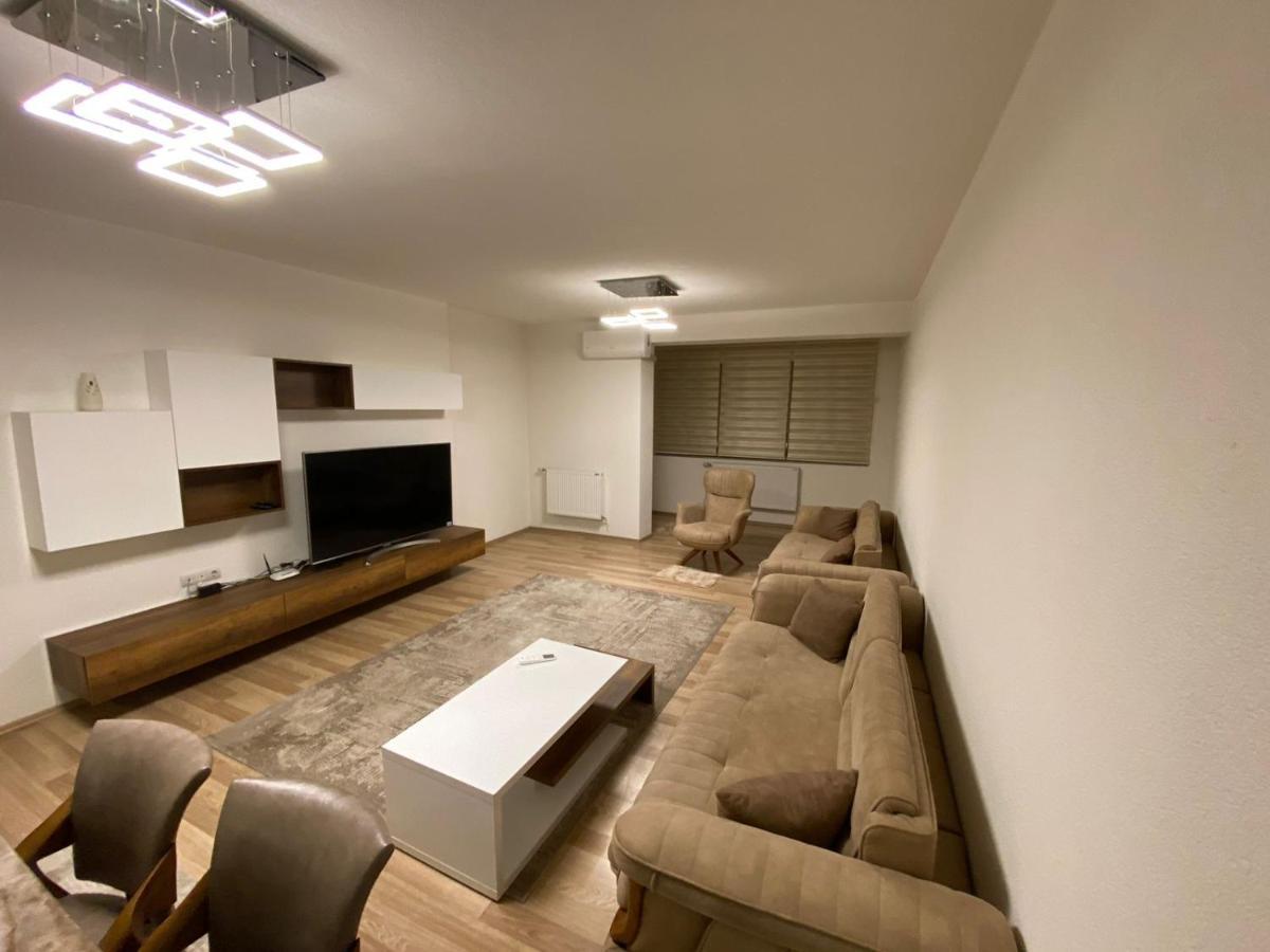 Violin 2 Bedroom Apartment Downtown Prizren Eksteriør bilde